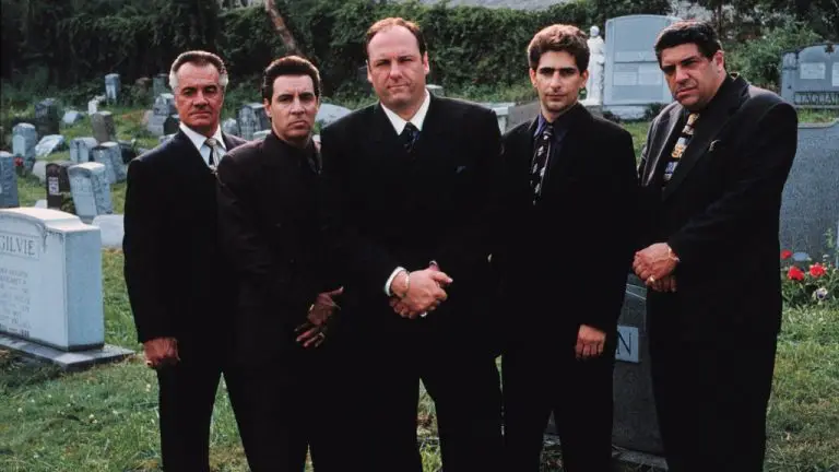 Tony Sirico a été «horrifié» par le premier scénario des «Sopranos» et a réussi à faire pression pour le changement