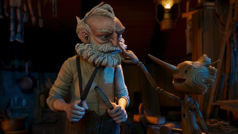 Guillermo del Toro entre dans les coulisses du « magnifique » stop-motion « Pinocchio »