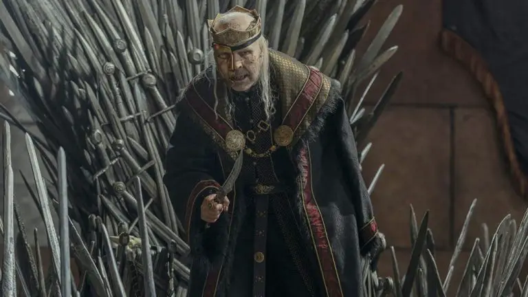 Paddy Considine, star de « House of the Dragon », dans l’épisode 8 déchirant de King Viserys