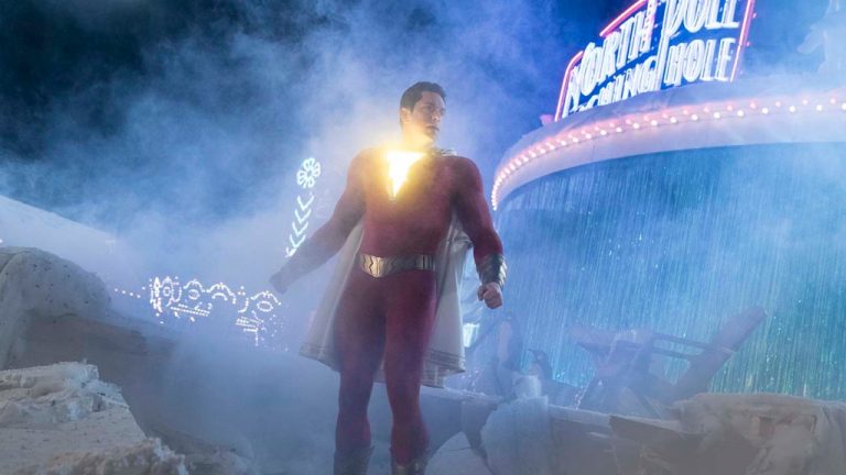 ‘Shazam !’  La star Zachary Levi soutient les patrons de DC, James Gunn et Peter Safran: « Putain, donnez-leur une pause »