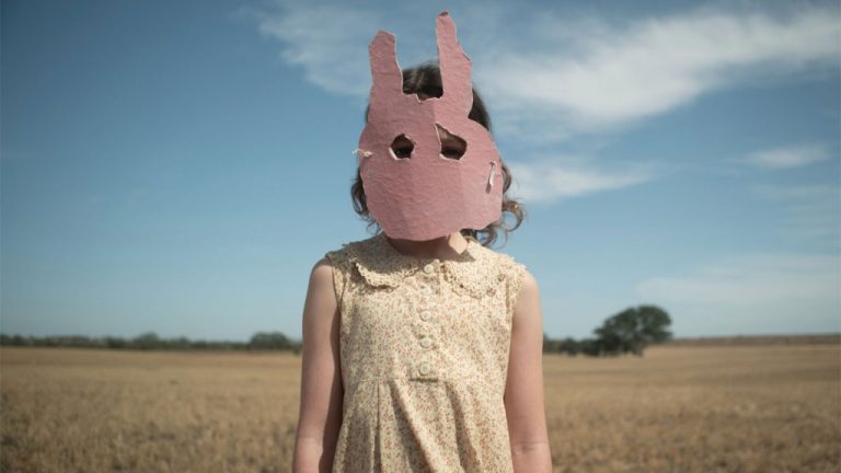 Netflix attrape Sarah Snook Sundance Feature ‘Run Rabbit Run’