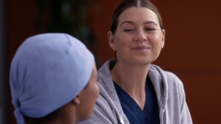 L’épisode d’envoi de « Grey’s Anatomy » d’Ellen Pompeo laisse la porte ouverte à son retour