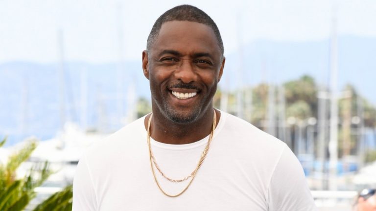 Idris Elba répond au débat sur la star en disant qu’il ne se considère plus comme un « acteur noir »
