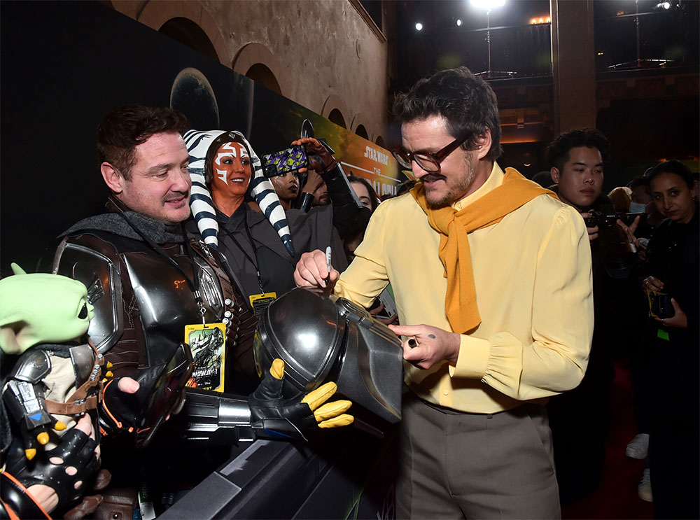 Pedro Pascal assiste à l'événement de lancement spécial Mandalorian au El Capitan Theatre à Hollywood, Californie, le 28 février 2023.