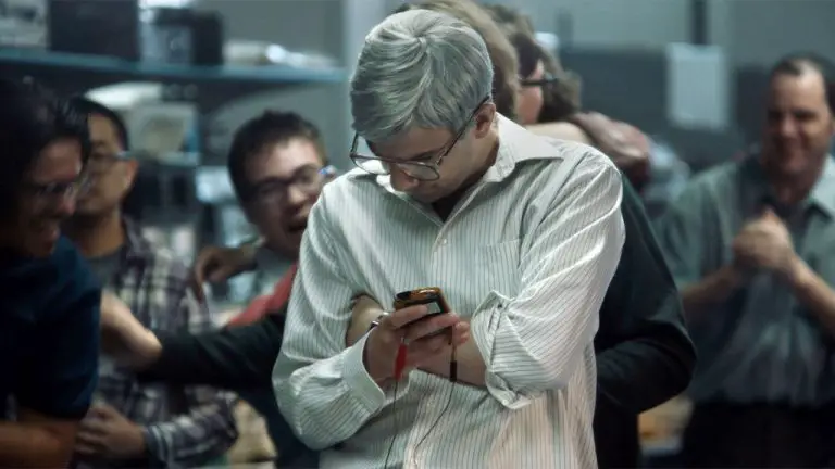 La bande-annonce de «BlackBerry» montre Jay Baruchel et Glenn Howerton hors de leurs profondeurs au milieu de la guerre des smartphones