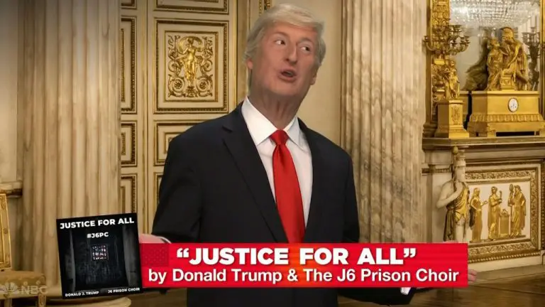 ‘SNL’ Cold Open parodie l’acte d’accusation de Donald Trump