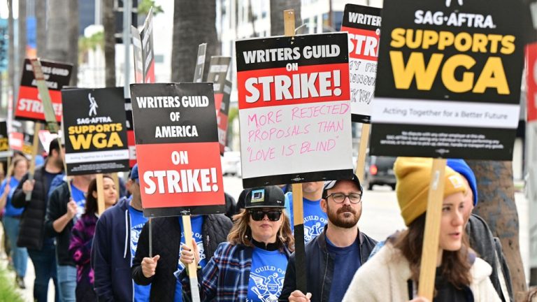Cannes : la peur des grèves multisyndicales inquiète les négociateurs