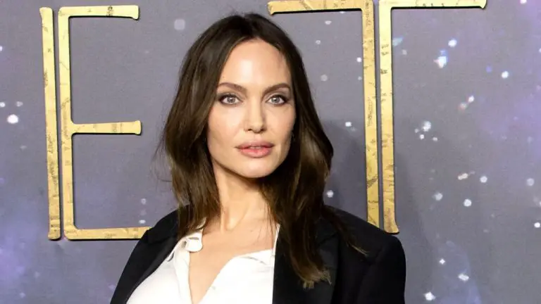 Angelina Jolie explique pourquoi elle a tourné moins de films ces dernières années : « Je n’ai pas l’impression d’avoir été moi-même depuis une décennie »