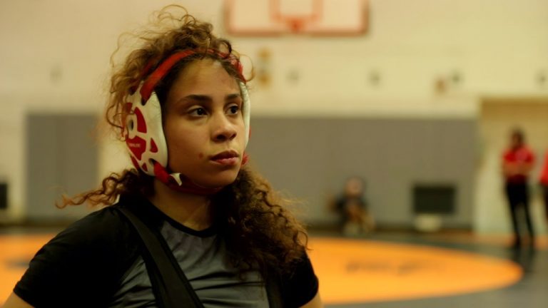 Revue de « Lucha : A Wrestling Tale » : un portrait documentaire attachant de l’équipe de lutte des filles du lycée du Bronx