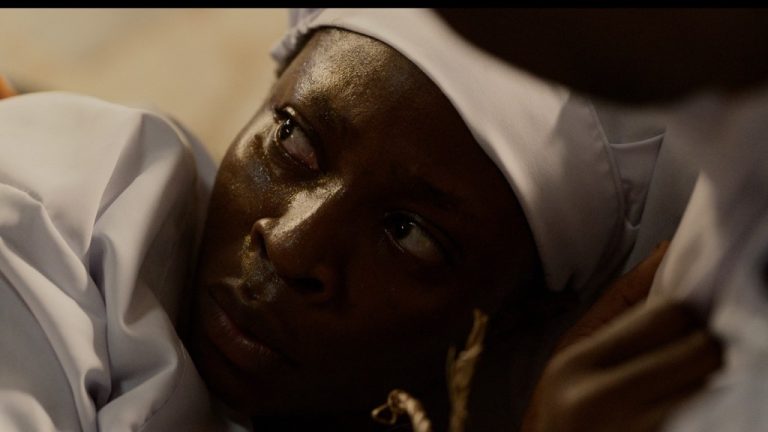 Santé mentale et autonomisation des femmes : deux courts métrages qualifiés aux Oscars qui repoussent les limites du cinéma africain