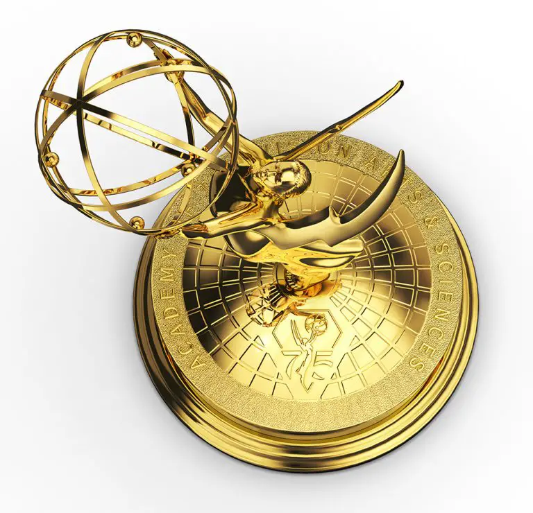Emmys : Le prix de rédaction de variétés revient à la télévision suite au tollé de la communauté télévisée