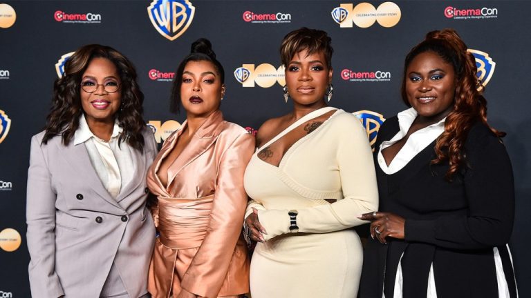 Taraji P. Henson fait l’éloge d’Oprah lors de la projection de « The Color Purple » : « Elle était là, nous tenant la main »