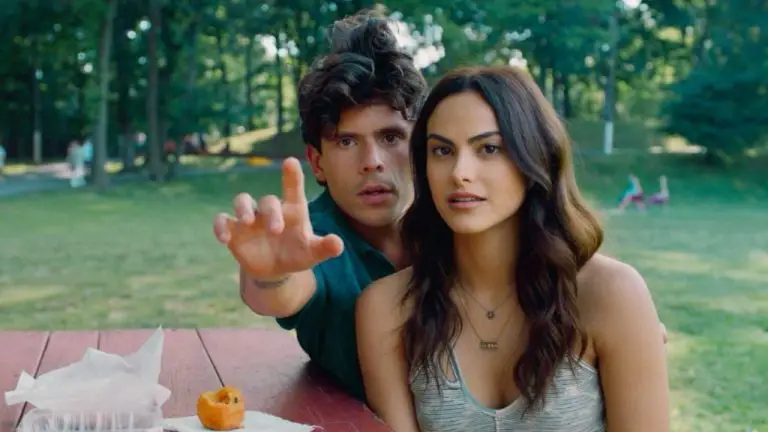 Camila Mendes et Rudy Mancuso se connectent par le rythme dans la bande-annonce de « Música »