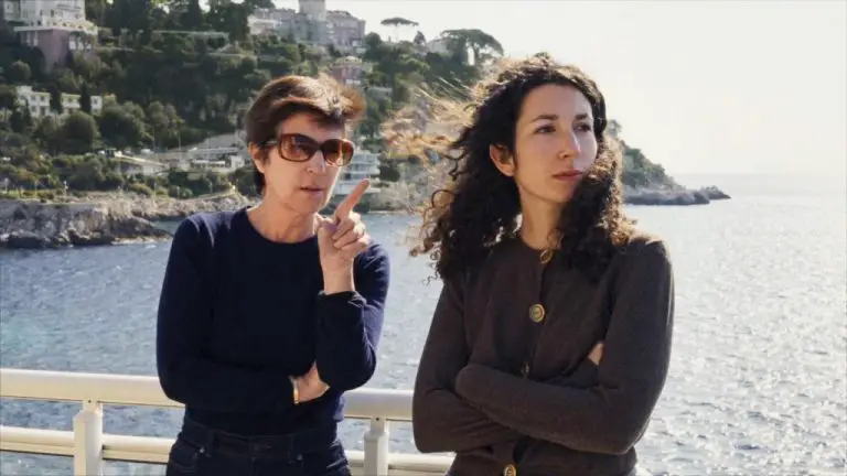 Critique de « Une famille » : l’écrivaine française Christine Angot fait ses débuts en tant que réalisatrice avec un documentaire extrêmement personnel sur l’inceste