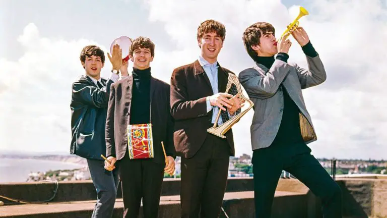 Le chef de Sony Pictures vante son pari de quatre films sur les Beatles
