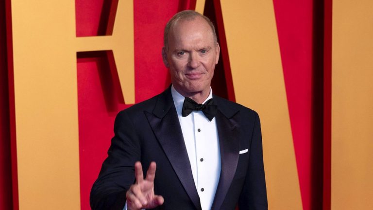 Michael Keaton décrit son apparition aux Oscars en tant que Batman