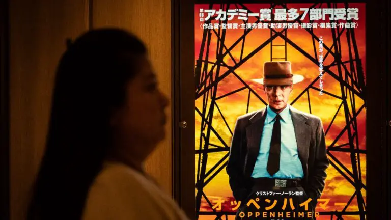 « Oppenheimer » est enfin présenté en avant-première au Japon, avec des réactions mitigées et de fortes émotions