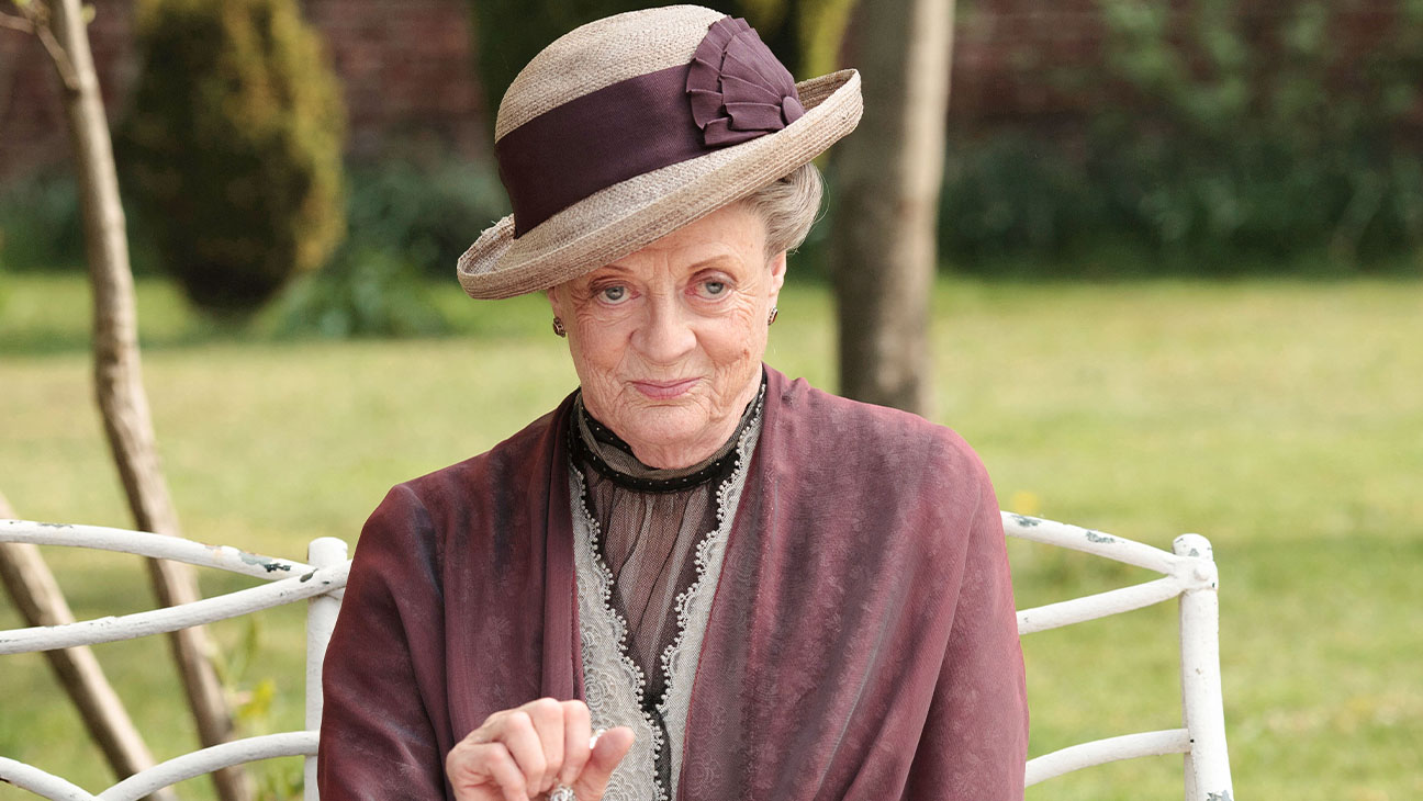 Maggie Smith dans le rôle de Violet Crawley dans 