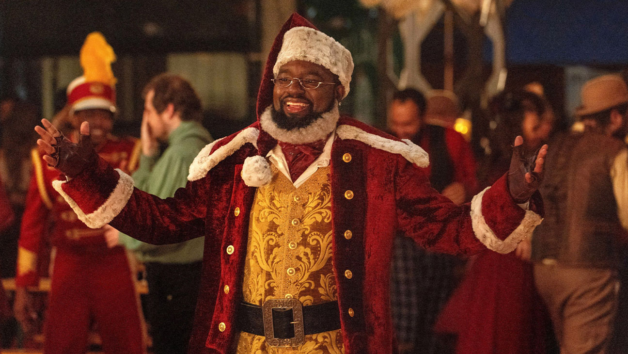 Lil Rel Howery dans le rôle du Père Noël dans 