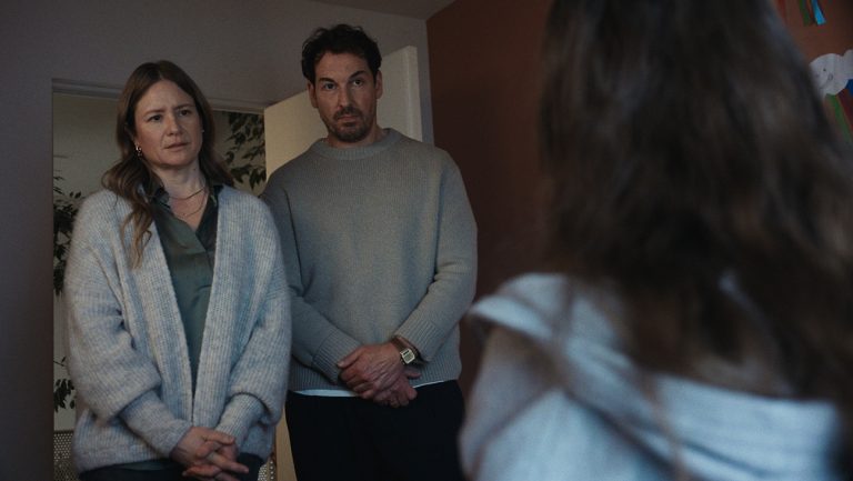 Revue «  What Marielle Knows  »: dans cette comédie allemande sombrement intelligente, une adolescente peut voir à travers ses parents