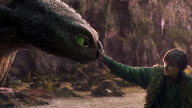 Revue «  Comment former votre dragon  »: DreamWorks Live-Action Remake conserve le charme mais joue en toute sécurité