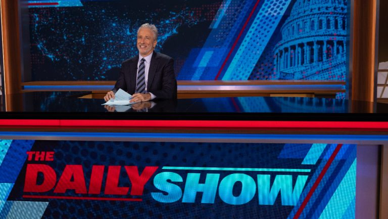 Jon Stewart n’est pas sûr de l’avenir du Daily Show au milieu de la fusion de Paramount-Skydance
