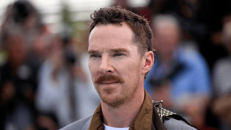 Pourquoi Benedict Cumberbatch appelle Hollywood pour être une «industrie grossièrement inutile»