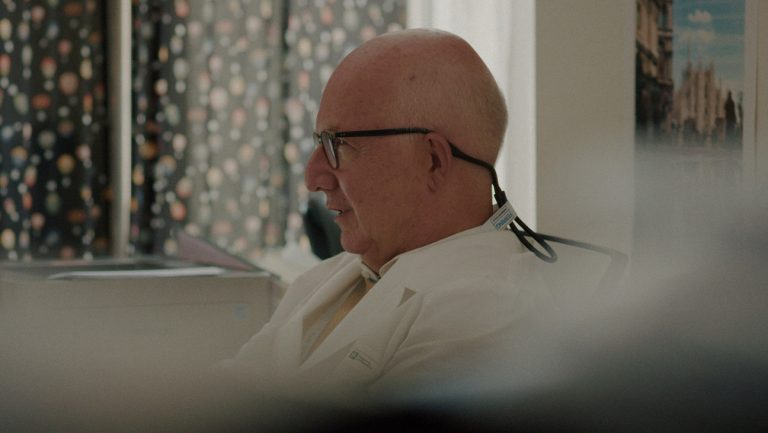 REVUE ‘GEN_’ ‘: un portrait compatissant d’un médecin italien traitant à la fois des patients trans et des femmes qui essaient de concevoir