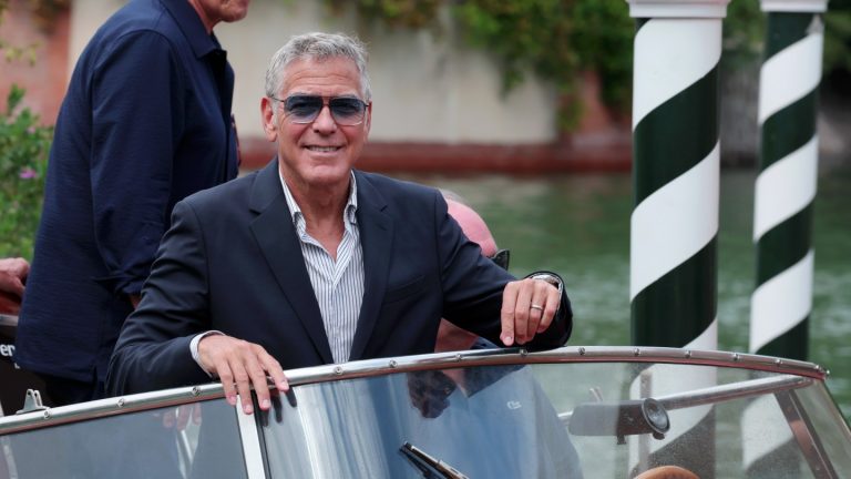 George Clooney réduit l’itinéraire de Venise alors qu’il se sent sous la météo au début du festival