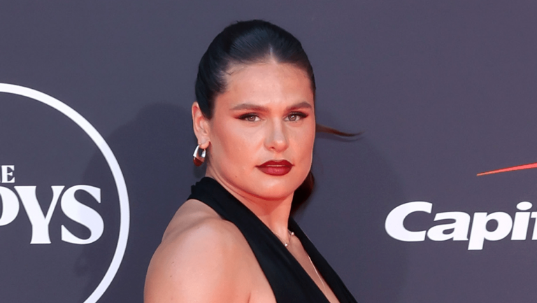 Ilona Maher dit qu’elle a été approchée pour rejoindre la WWE
