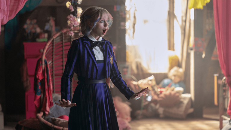 «  Mercredi  » révèle le retour du personnage majeur décédé dans la bande-annonce de la saison 2 Partie 2