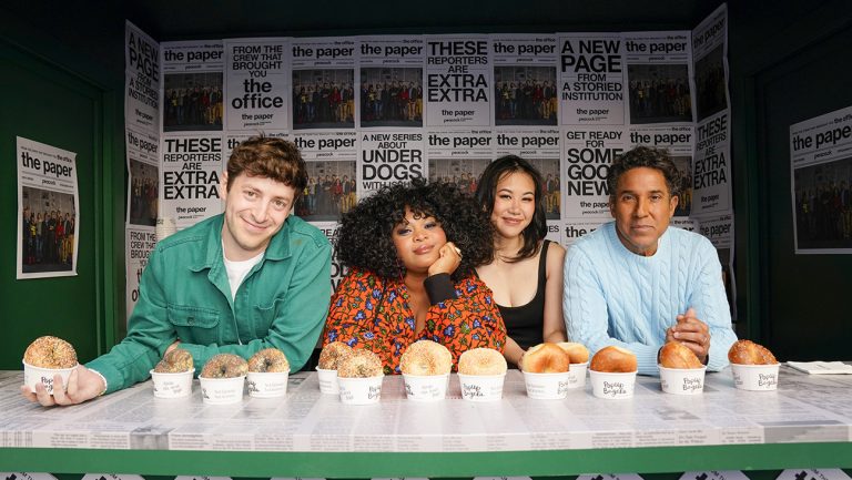 Le casting de «  The Paper  » essaie de rendre les journaux à nouveau cool