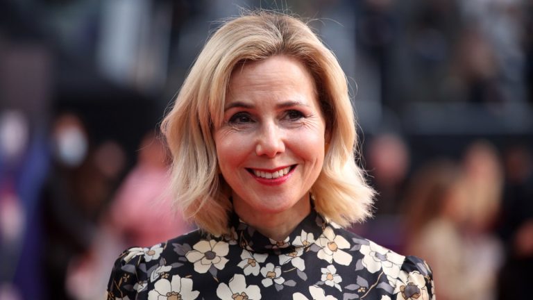 «  Bridget Jones  » Star Sally Phillips pour diriger le drame criminel de la BBC ‘The Hailersser Mysteries’ ‘