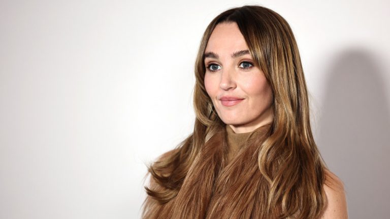 Chloe Fineman réagit à la saison de la saison 51 de la saison 51 de la saison 51: « Pretty Wild »