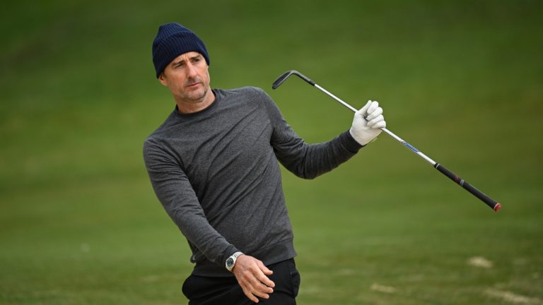 Et maintenant Luke Wilson, comme son frère Owen, joue un golfeur pro dans une série de comédie en streaming