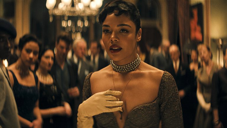 Revue ‘Hedda’: Tessa Thompson apporte le pouvoir de la star au spin ludique et sexy de Nia Dacosta sur le classique Ibsen