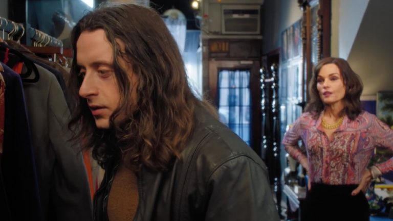 Rory Culkin prend une décision sombre dans la première séquence de «Dear Shop Girl» (exclusive)