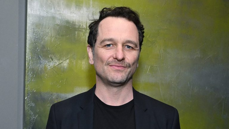 Saison 2 de Matthew Rhys Rhys Boards ‘Innocent »sur Apple TV +