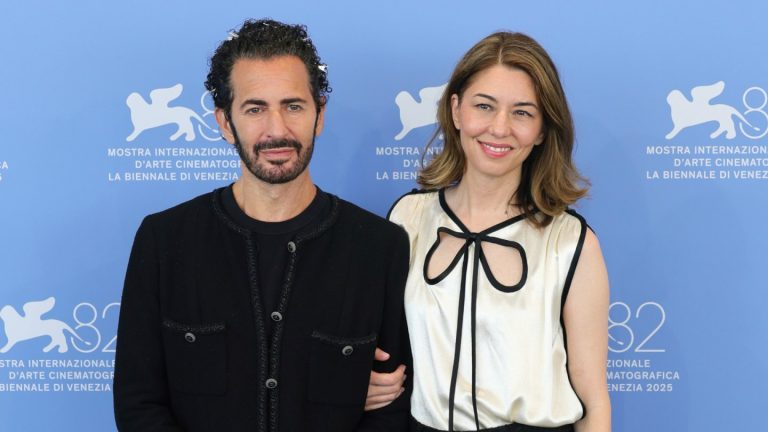 Sofia Coppola se prépare à présenter son portrait intime de l’amie Marc Jacobs à Venise, mais « je ne voulais pas que ce soit pour moi »