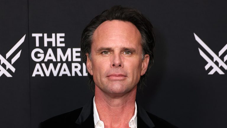 Walton Goggins répond après que Pete Davidson a prédit que les fans « se retourneront »