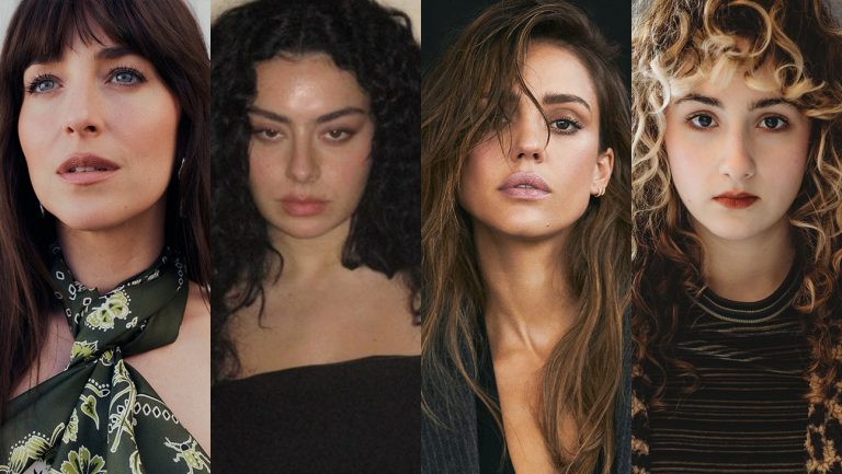 Charli XCX et Jessica Alba joueront dans le premier film de Dakota Johnson « A Tree Is Blue »