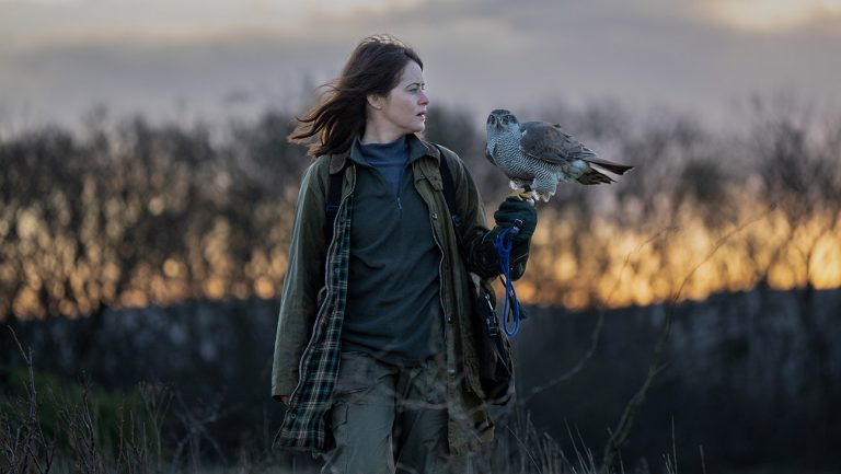 « H est pour Hawk » acquis par Roadside ; Claire Foy recevra un Oscar pour Star Turn (Exclusif)