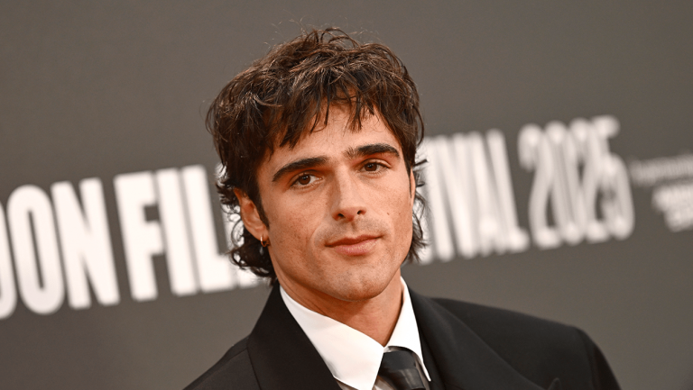 Pourquoi Jacob Elordi dit que la perte de poids douloureuse avant le tournage de « Frankenstein » était en fait une « bénédiction »
