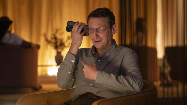 Revue de « The Chair Company » : Tim Robinson apporte son ambiance délicieusement désarticulée à HBO
