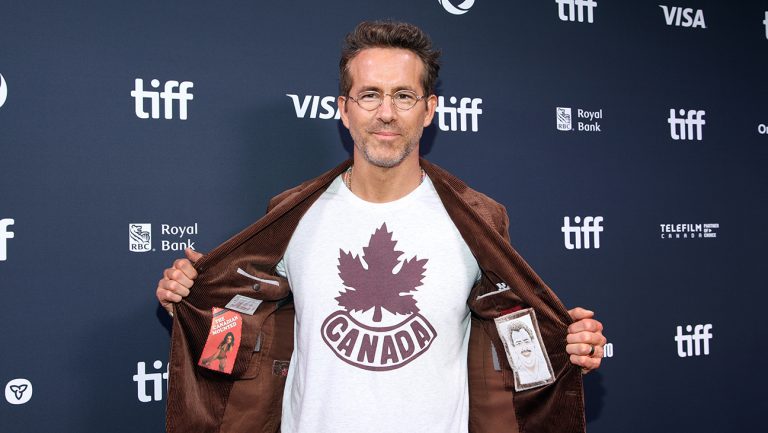 Ryan Reynolds refait le film policier des années 1970 « Thunderbolt and Lightfoot » pour Amazon MGM (Exclusif)