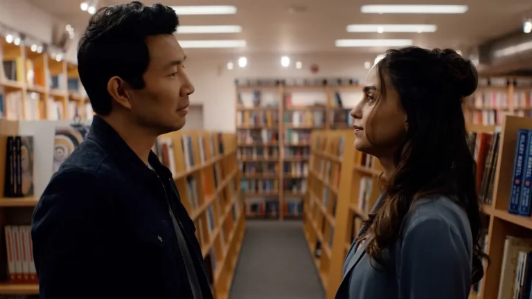 Le cerveau de Simu Liu a été piraté dans la bande-annonce du « test de Copenhague » de Peacock