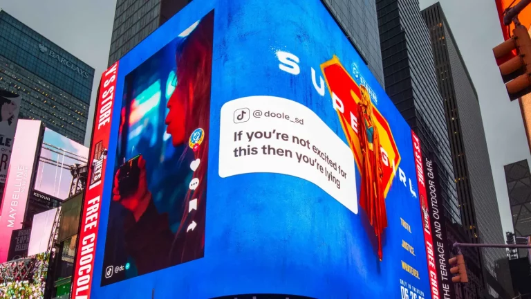 « Supergirl » s’empare de TikTok pour un jour