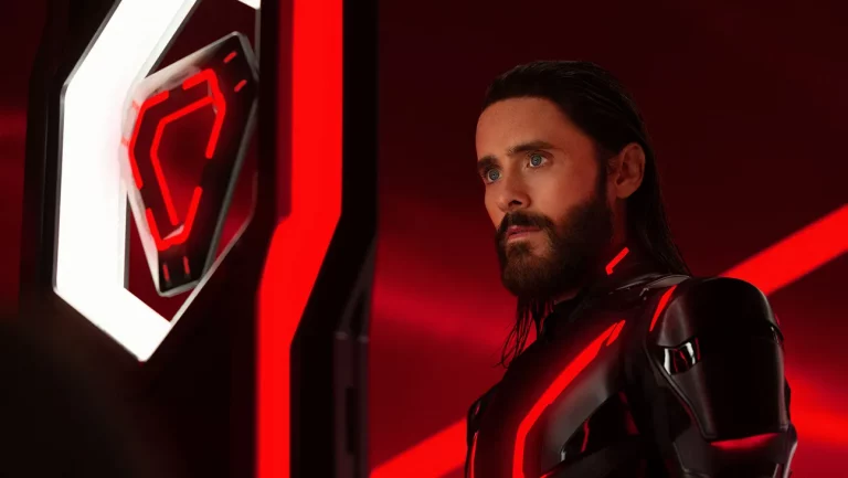 « Tron : Ares » de Jared Leto fait ses débuts en streaming
