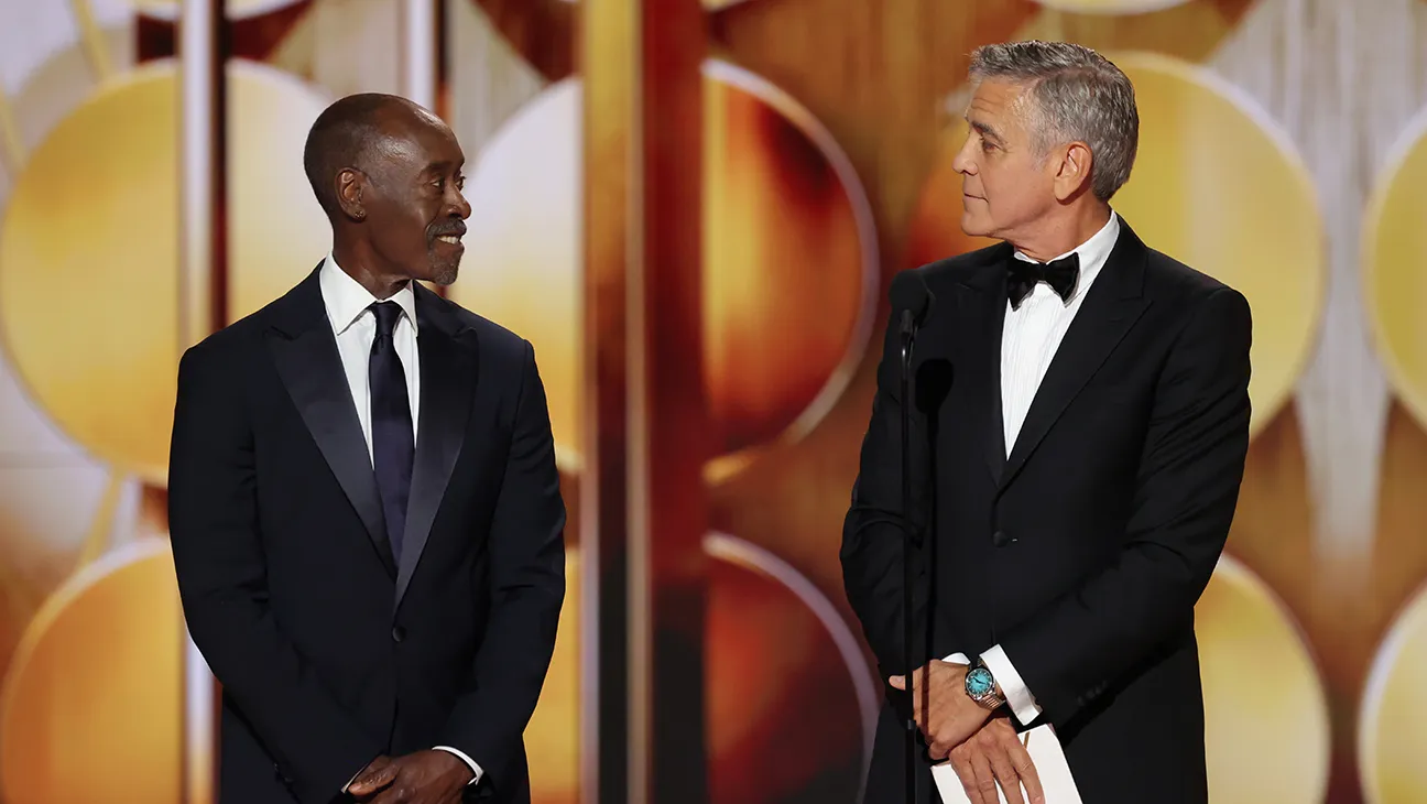 Don Cheadle (à gauche) et George Clooney