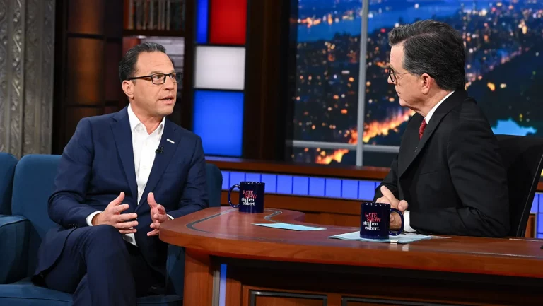 Pourquoi le gouverneur de Pennsylvanie Josh Shapiro invité sur Colbert ne déclenchera pas la règle du « temps égal » de la FCC